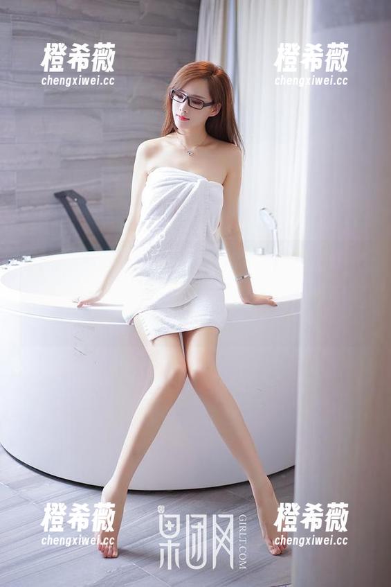 GIRLT果团网 - 龚玥菲的甜心气质，免费的图集让我觉得想一探究竟，但又有点害怕