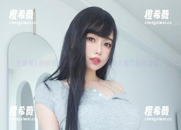 K酱 直接看K酱的私房原图,裸足之下的每个细节都在说话。