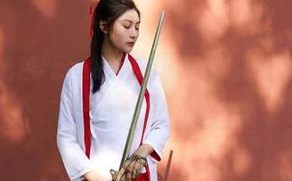 MiiTao蜜桃社 – 露西Lucy的丝袜图册：让你丧失理智的，每一寸都是细节控的心头好！