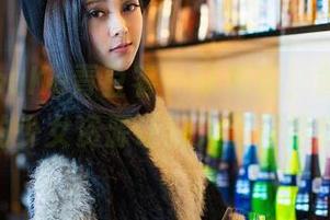 QingDouKe青豆客 – 认真说，黄歆苑chobits的少女资源让我大胆开始想象了。