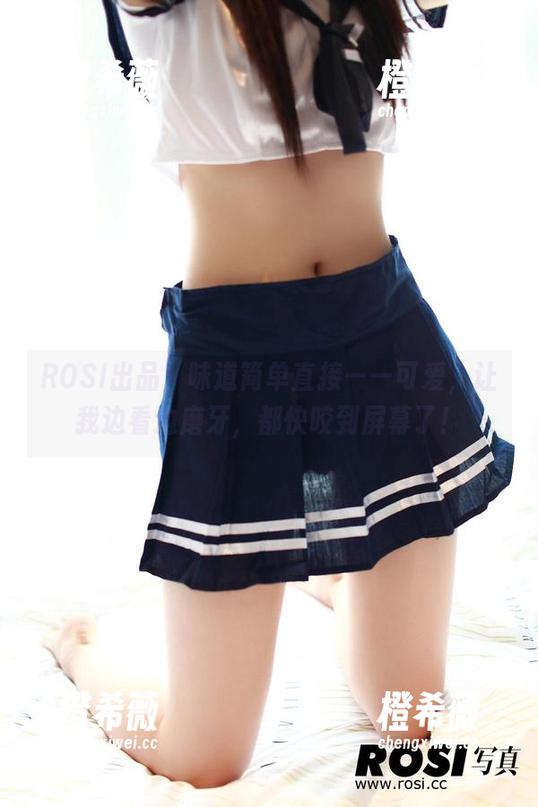 ROSI出品，味道简单直接——可爱，让我边看边磨牙，都快咬到屏幕了！