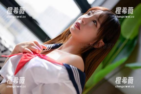 原图直击，Seoyool(서율)让黑色也有温度？