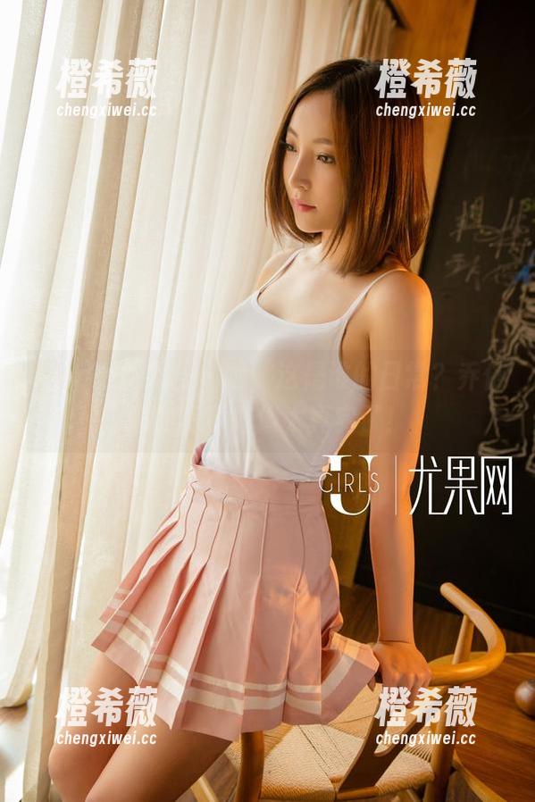UGirls尤果网-乔依琳 UGirls尤果网 - 呃,这是谁的日常?乔依琳的写真好像太真实了!