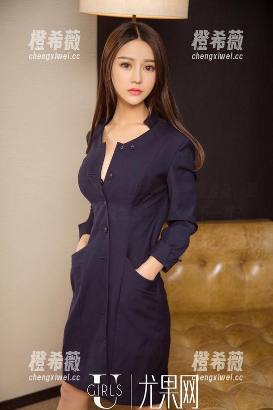 UGirls尤果网-王轶玲 UGirls尤果网 - 看!王轶玲原图变身,更新了一波,厨娘怎么看着这么不一样?