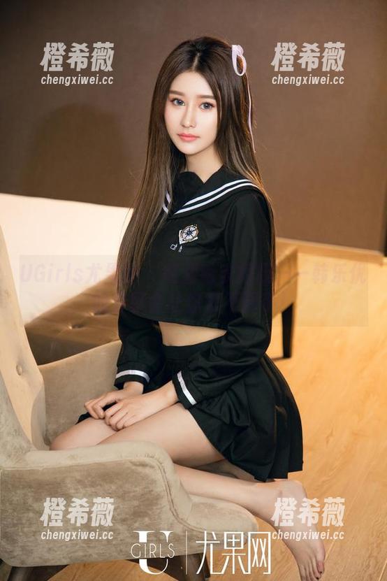 UGirls尤果网-韩乐优 UGirls尤果网 - 高清毛衣秀场——韩乐优的分享会让你爱不释手!