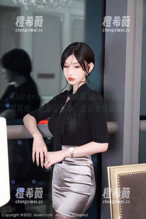 Xiuren秀人网 - 伍晓丽Shirley的双马尾共鸣：看这写真集，我们来分享轻松一刻！