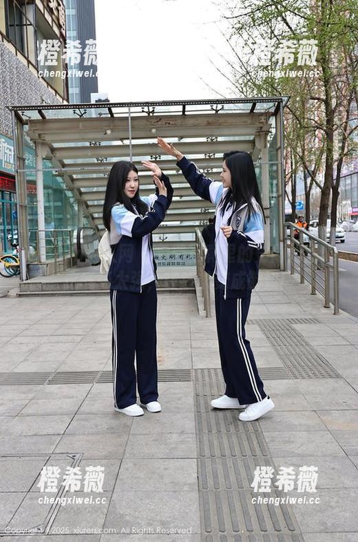 Xiuren秀人网 - 免费写真里的史雨姐姐：这气场太强，在线求变成御姐！