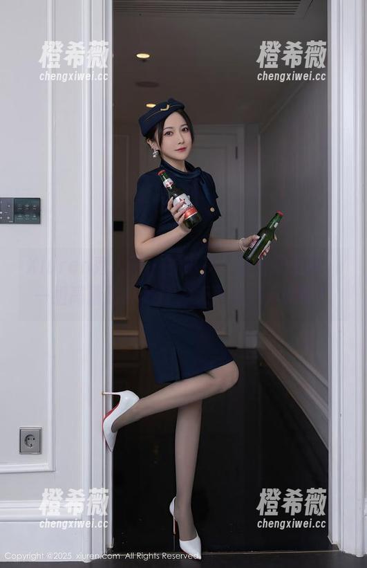 Xiuren秀人网 - 岁小岁：超群护士风，一组高清写真集让人无可抵挡，哈哈！