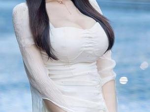 Xiuren秀人网 – 王馨瑶Yanni：圣诞，是时候给你的照片穿上圣诞外套了，别让它裸奔！