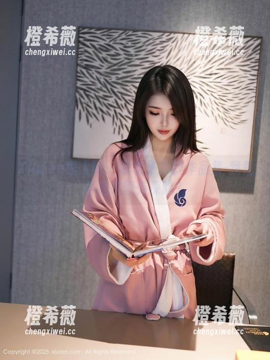 Xiuren秀人网 - 软软子豹纹作品集-我是不是在野外探险？