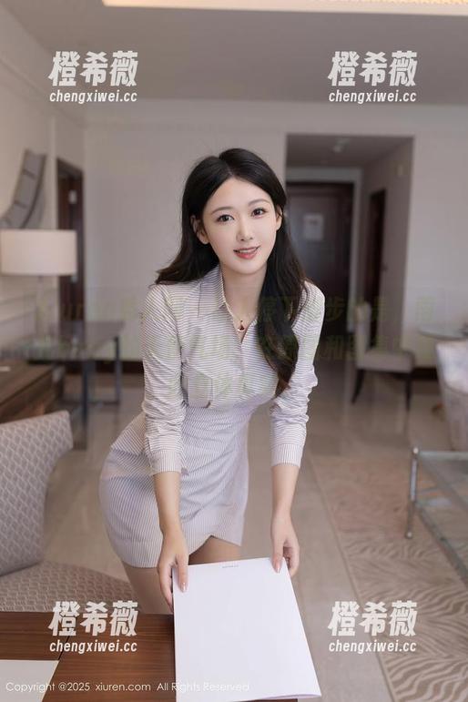 Xiuren秀人网 - 让人停下脚步的是，雨儿baby的天使气场，在原图和图集中如此立体真实。