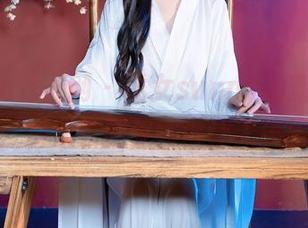 Xiuren秀人网 – 龙女sunny的新美图更新：那双长腿果然没让人失望！