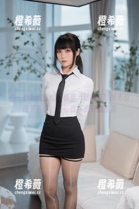 在一智智教室的写真里，原图反映的不仅仅是画面，还有我那复杂的脑海