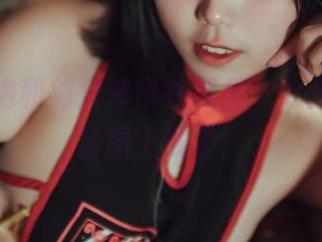 别让旗袍和剑只停留在梦里，七月喵子的套图上线了！