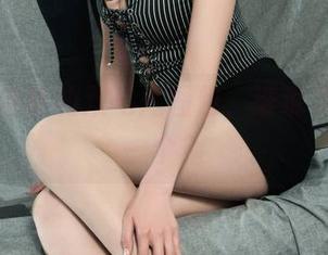 丽柜 – 佳怡的双马尾图包，谁说马尾只能一个？
