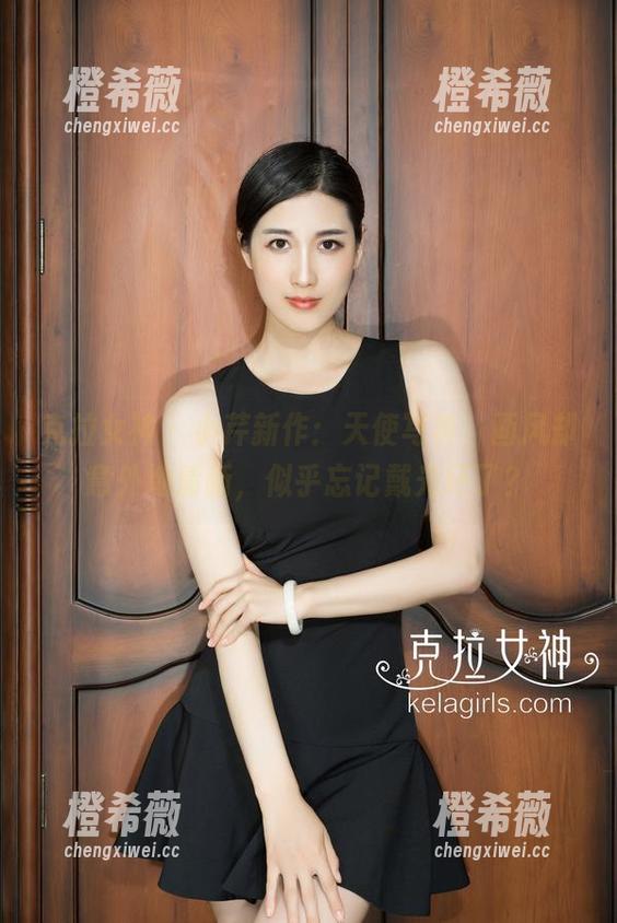 克拉女神 - 小芹新作：天使写真，画风却意外地清新，似乎忘记戴光环了？
