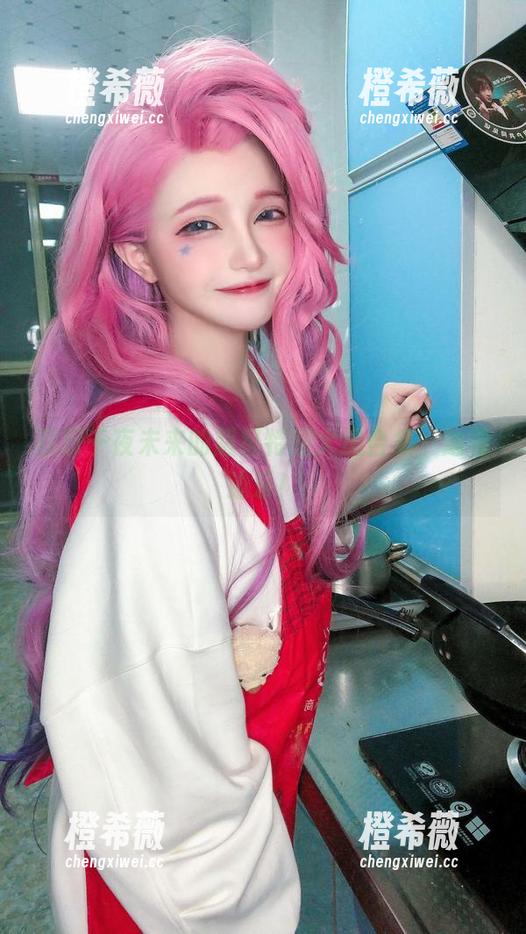 获取千夜未来的超级特别大凤合集，边看边乐！