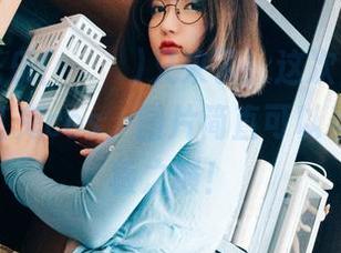 噢，孙乐乐(손예은)又来了！这次[BLUECAKE]红鬼cos，图片简直可以当成调色板之巅！