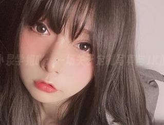 日常里的小泉学姐吖：一场关于定制写真与JK的轻松聚会