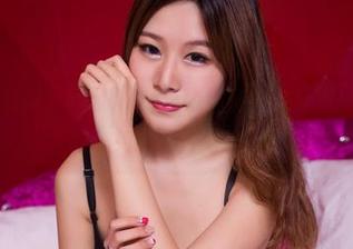 尤物馆 – 啧啧，婕西儿jessie如何在办公室里安排她的免费图片秀？