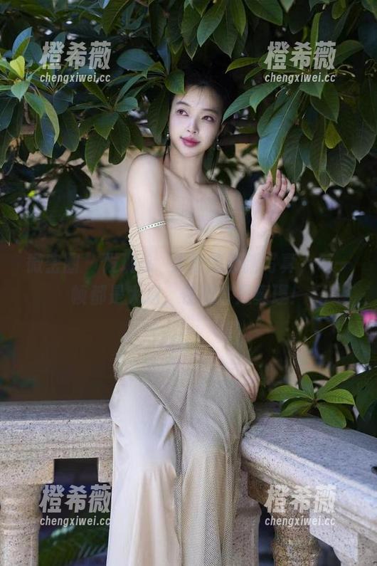 微密圈 - 发现徐珺大哥的最新写真，每一帧都是大招，性感才是真理！