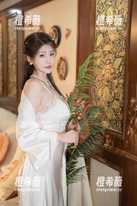 黑白真好看！星澜是澜澜叫澜妹呀的高清美图让失眠的我秒变“怎么这么美”的追随者…