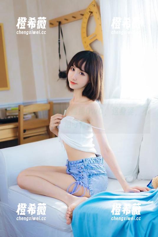 木绵绵OwO 体育课CHA-LA木绵绵OwO,这身姿,不拍可惜了