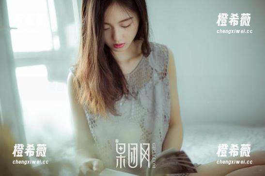 果团网 - 王语纯私拍：把女友玩得恰到好处！