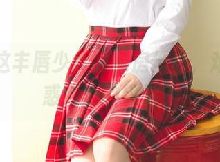 果团网这丰唇少女的私房作品，难道是迷惑人心的钥匙？
