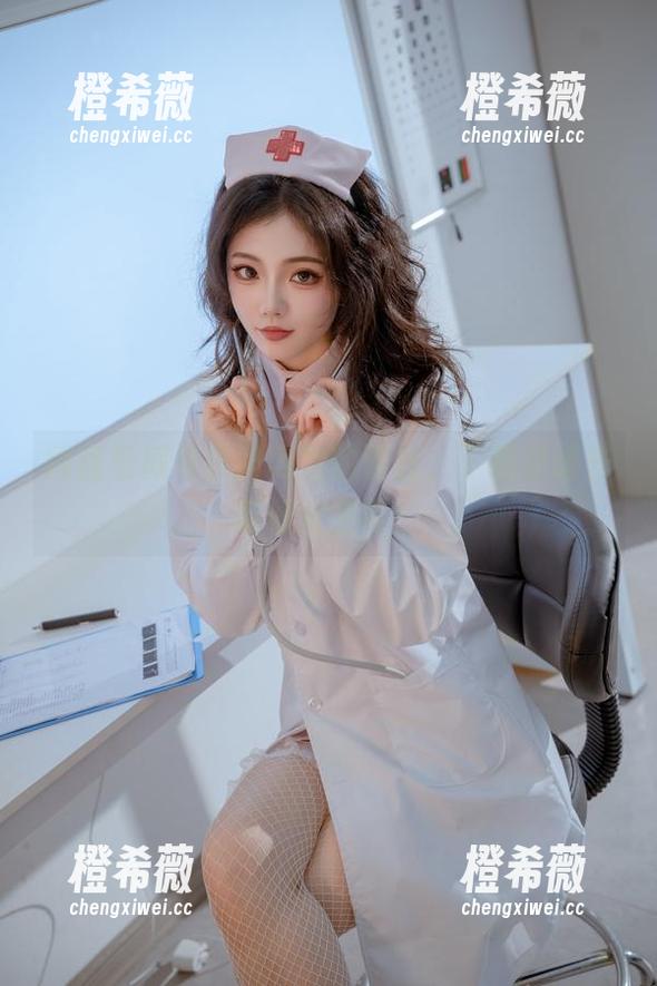桃良阿宅 网盘里藏着桃良阿宅的蕾丝,下载前请先系好安全带!