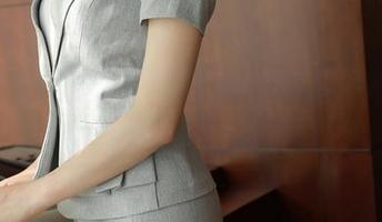 模范学院 – 这是安琪Yee的甜心作品，警告：一旦看上瘾，后果自负！