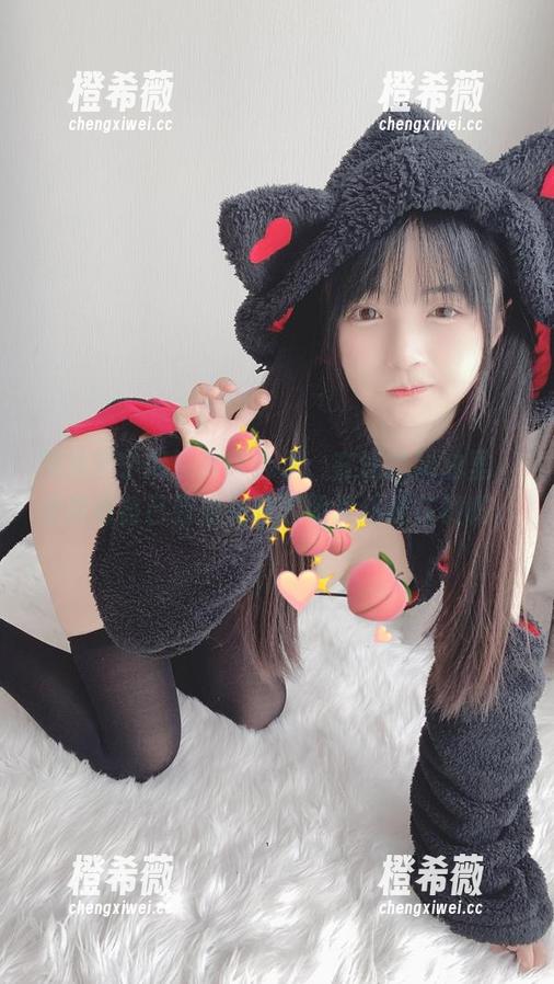 樱井宁宁 樱井宁宁奶油哞哞合集:在这抹奶油里,我疑惑自己到底是在看照片还是在馋嘴。