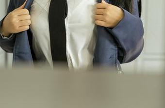 宝贝们，快来看樱井宁宁的这套妃咲写真，直击我的审美底线！