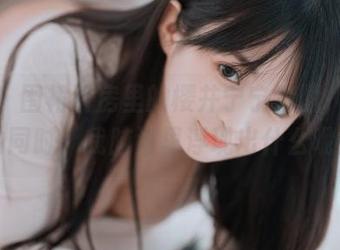免费！围裙厨房里的樱井宁宁套图，做菜的同时，我脑海里浮现出什么呢。