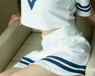 爱尤物 – 仅需轻轻一击，赵伊彤少女写真就能免费下载！别拖了，动起来！
