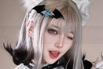狐洛洛子全套游泳池狂欢，晒图不怕赛艇洒水！