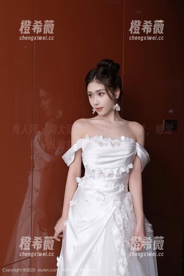 秀人网-周大萌 秀人网 - 周大萌的白裙全集:显然,她是从仙女学校毕业的吧?