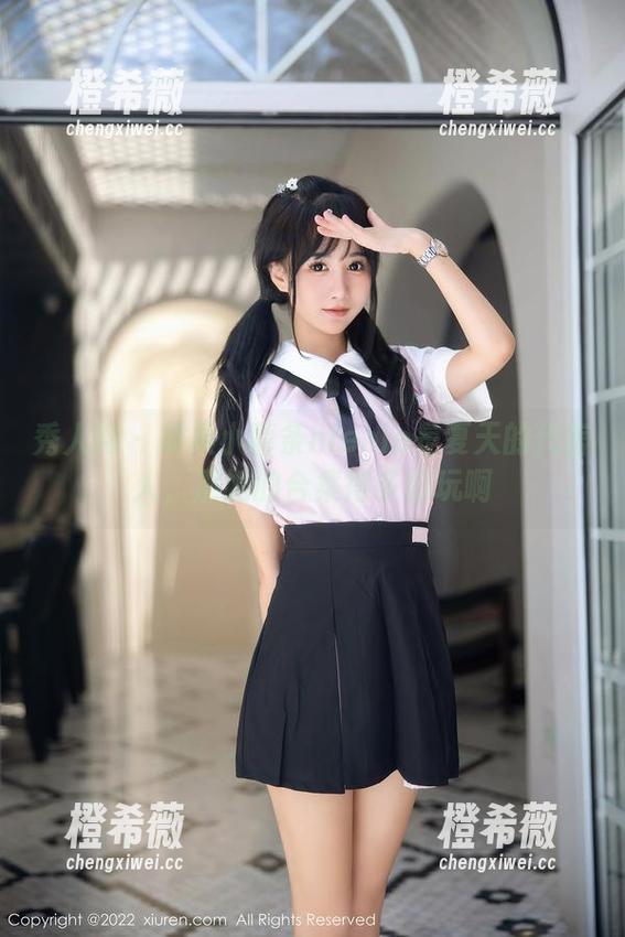 秀人网 - 如果小薯条nienie是夏天的代言人，那她的合集得多好玩啊