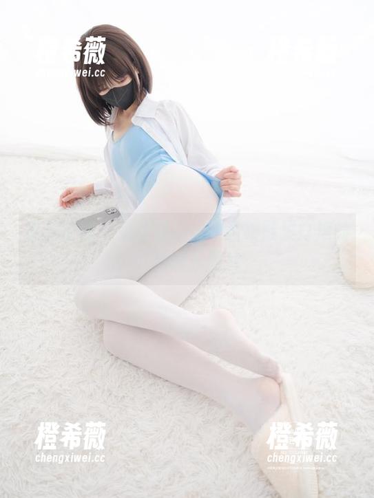 紧急企划-奶糖 紧急企划 - 奶糖私拍,在高跟鞋里打滚的闲散时光图片