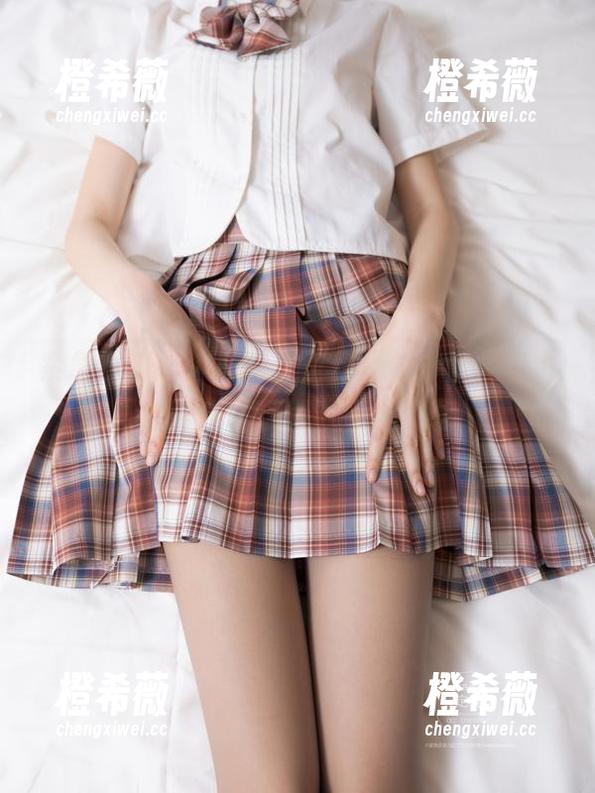 紧急企划 - 小恩的女王作品集，温柔与力量的碰撞，值得收藏的资源！