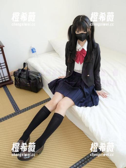 紧急企划 - 就像是学校外的那条小路，偶尔还能碰到林书辞的清纯美图，满满的夏日气息。