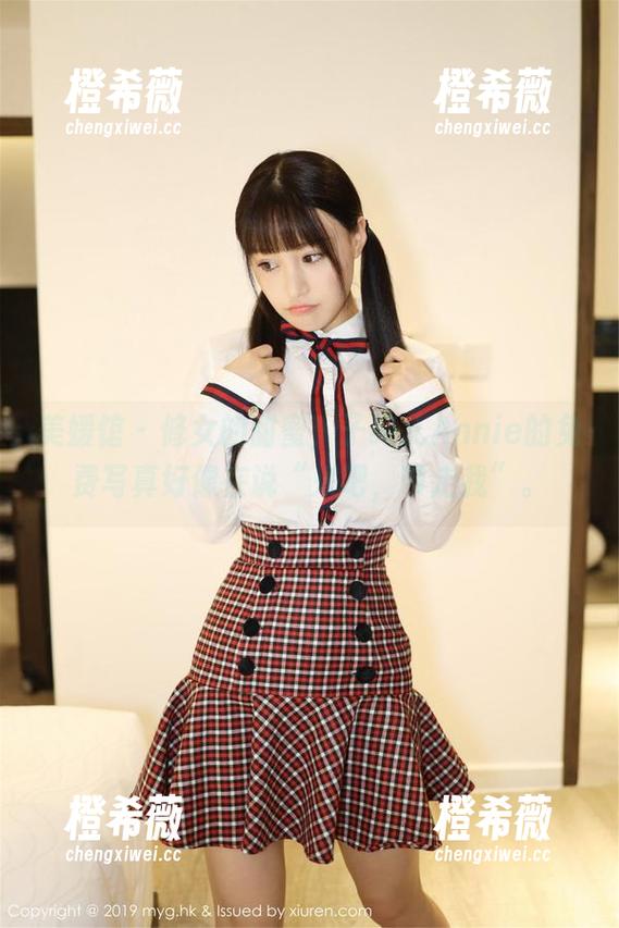 美媛馆 - 修女的甜蜜，子纯儿Annie的免费写真好像在说“来吧，带走我”。