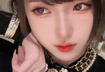 腐团儿Ikaros的女神写真，每张美图都像在诉说：“你还需努力！”