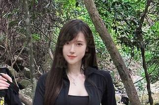 腐团儿Ikaros黑丝精选：这一季黑丝也太会放电了吧！