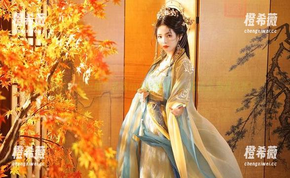 苏嫣qvq 你以为是随便一拍?苏嫣qvq的御姐cos精选全是发光体!