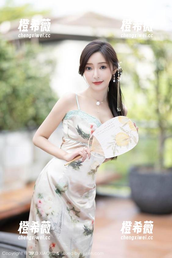 语画界-苏苏阿 语画界 - 此生必看,最新苏苏阿的“吊带”图册,怎一个恰到好处了得?