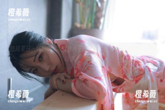 韩国CoCo 悠闲夏日,韩国CoCo的图片下载礼包,虽然不含防晒霜,但能让你更‘蒸’!